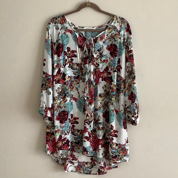 BLACK RAINN FLORAL PRINT BLOUSE - Picture 7 of 10